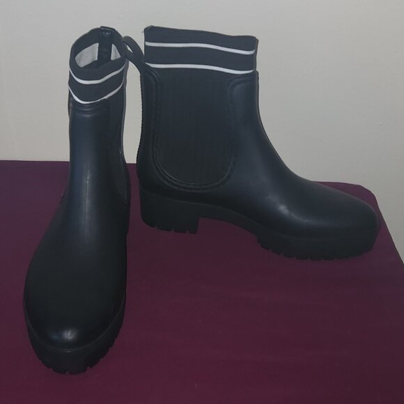 Womens Catherine Malandrino Selbo Rainboot Size 7 Black - Picture 2 of 6
